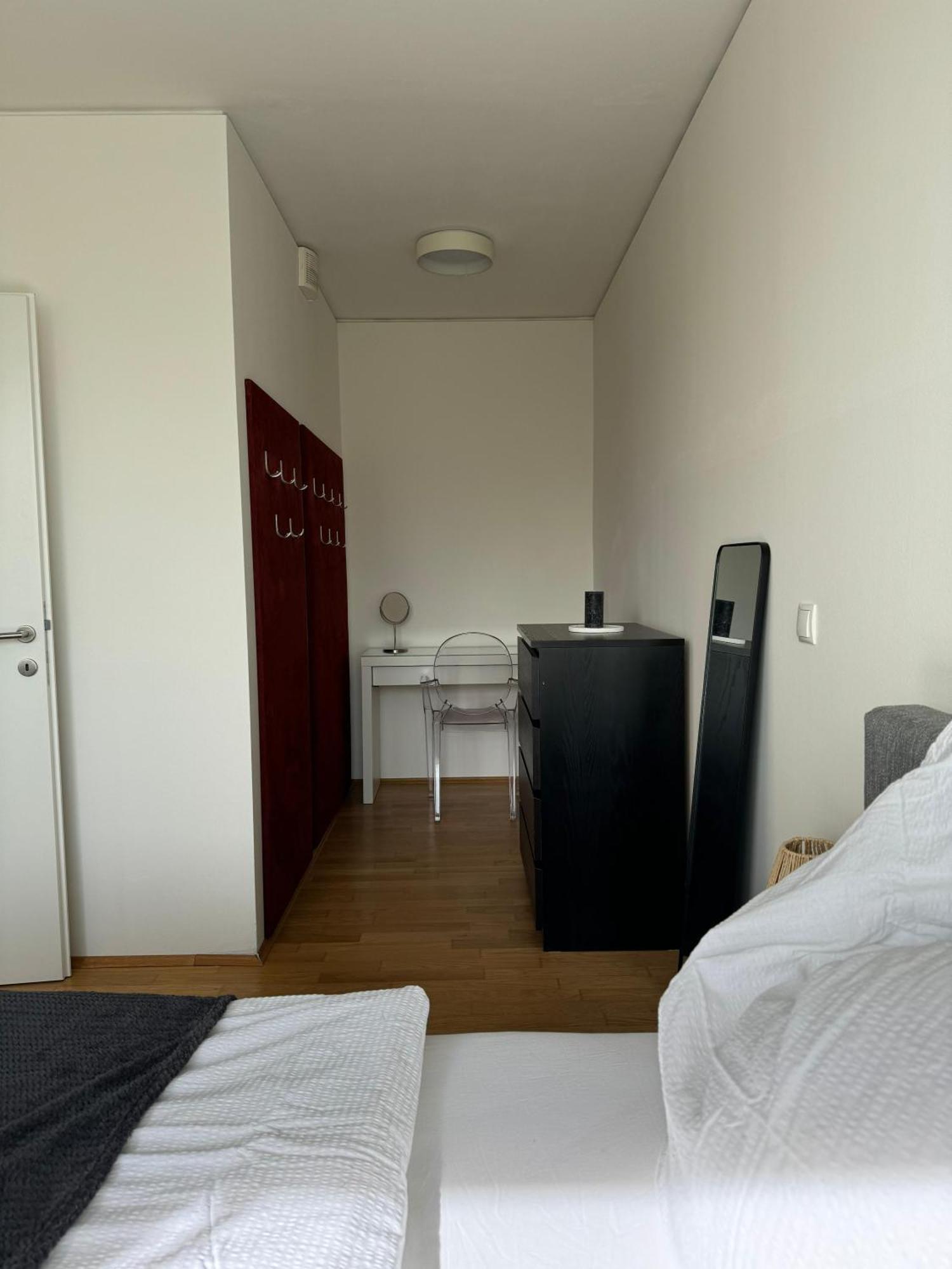 Reside In The Golden Wave Apartment Graz Exterior photo